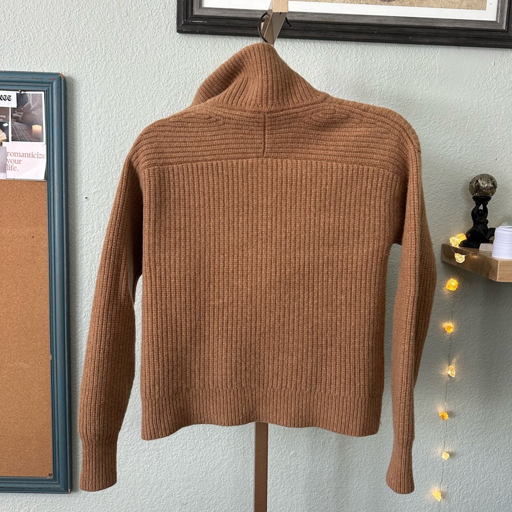 Everlane | The Half-Zip Sweater in Luxe Merino in the Color Deep Camel - Picture 6 of 9